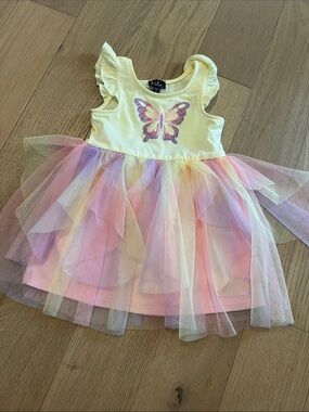 2t. Lilt dress.